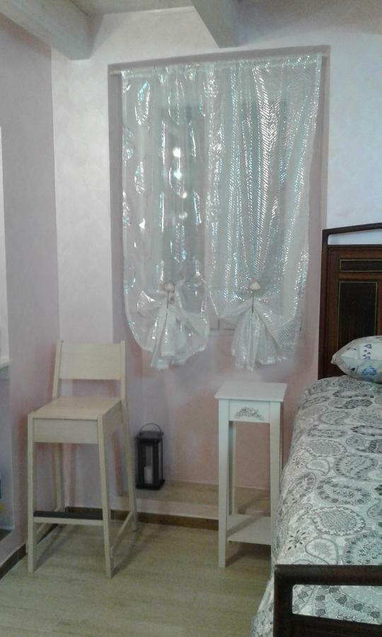 Lucinasco Agriturismo Nonni Devia מראה חיצוני תמונה