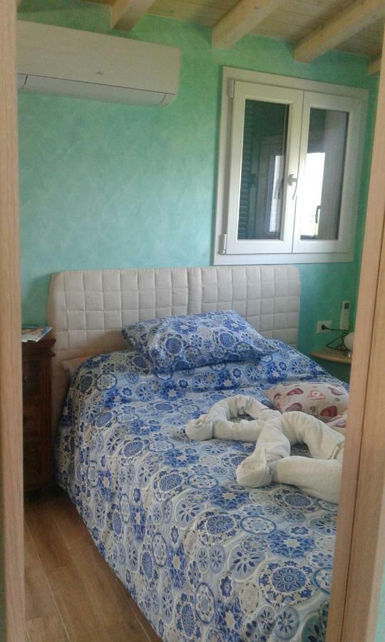 Lucinasco Agriturismo Nonni Devia מראה חיצוני תמונה