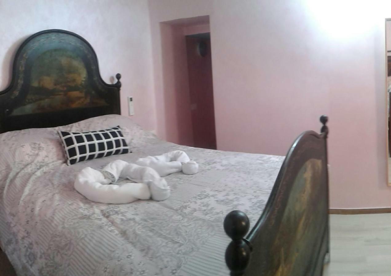 Lucinasco Agriturismo Nonni Devia מראה חיצוני תמונה
